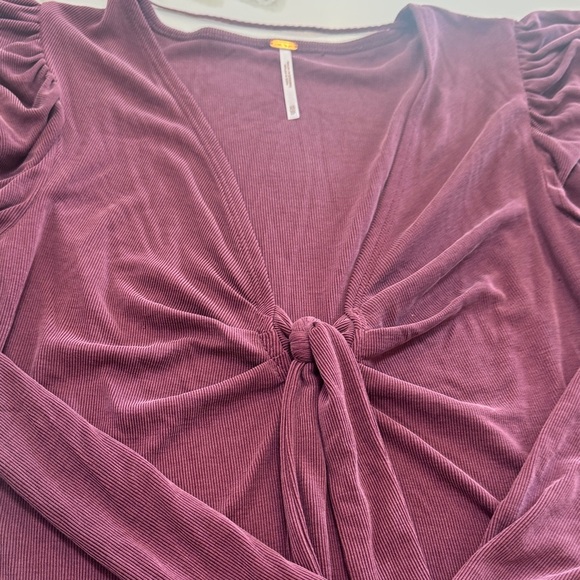 FREE PEOPLE Tie The Knot Top Ribbed Puffed Long Sleeves Wine Size||XS - Picture 6 of 6